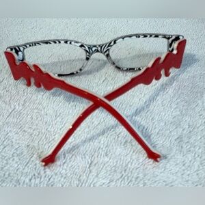 Faniel Eyeglasses - Wild & Fiery French Flair Eyewear